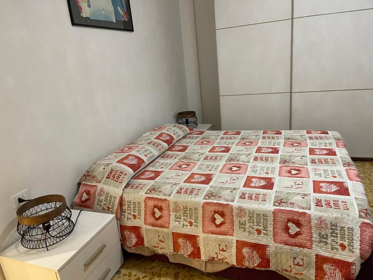 مبيت وإفطار بيرغامو Joys House المظهر الخارجي الصورة