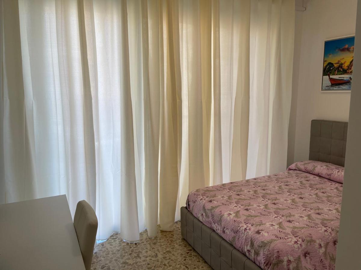 مبيت وإفطار بيرغامو Joys House المظهر الخارجي الصورة