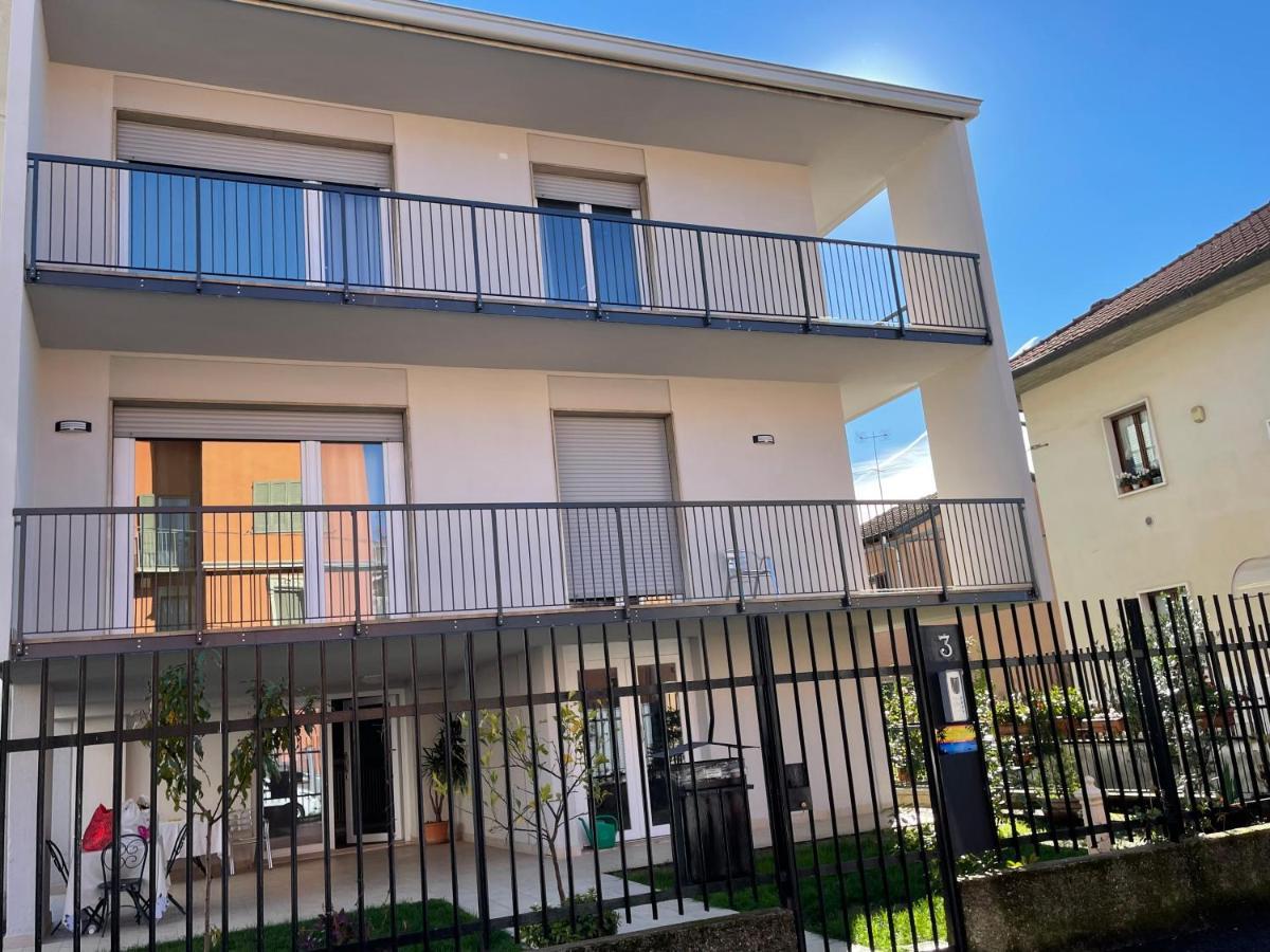 مبيت وإفطار بيرغامو Joys House المظهر الخارجي الصورة